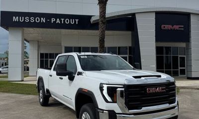 2026 GMC Sierra HD Pro