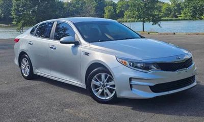 2016 Kia Optima GL