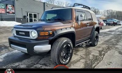 2014 Toyota FJ Cruiser SR