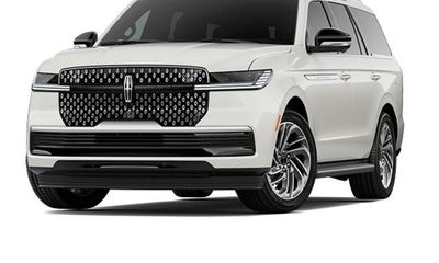2027 Lincoln Navigator Premiere