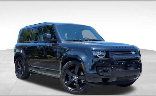 2025 Land Rover Defender 110 SE