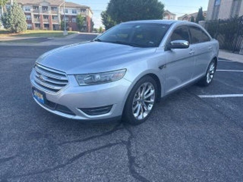 2011 Chrysler 300 — a typically priced live listing