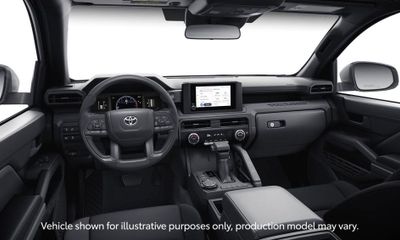 2025 Toyota Tacoma SR Xtracab