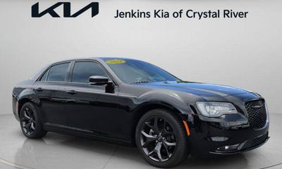 2023 Chrysler 300 300S