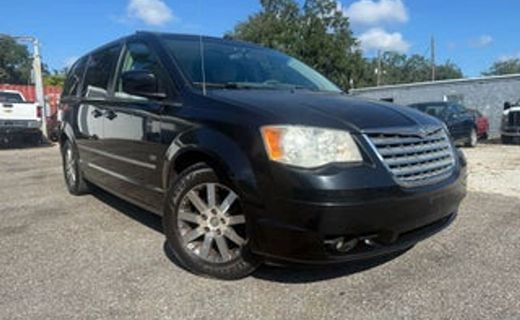 2008 Chrysler Town AND Country