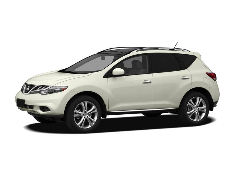 2012 Nissan Murano — a typically priced live listing