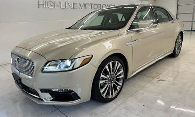 2017 Lincoln Continental Reserve