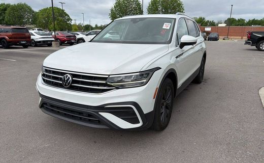 2022 Volkswagen Tiguan SE