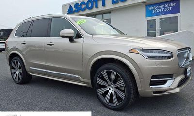 2024 Volvo XC90 Ultimate Bright