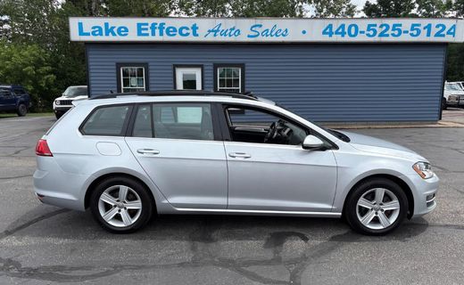 2015 Volkswagen Golf Sportwagen