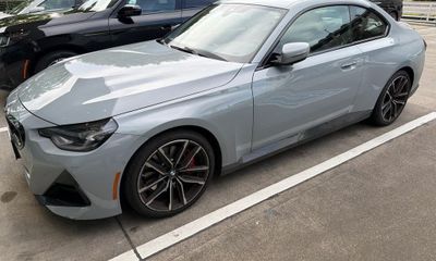 2022 BMW 230i