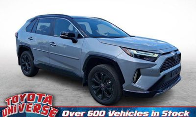 2024 Toyota RAV4 XSE