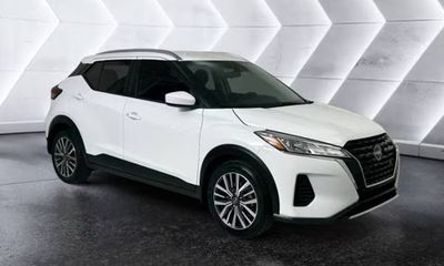 2024 Nissan Kicks SV