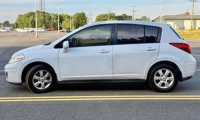 2008 Nissan Versa 18 SL