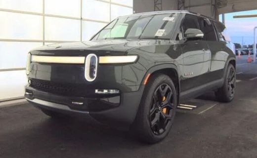 2023 Rivian R1S Launch Edition