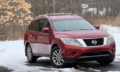 2016 Nissan Pathfinder S