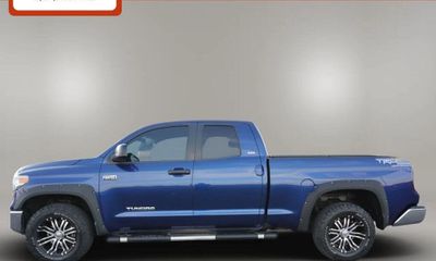 2014 Toyota Tundra SR5