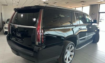 2020 Cadillac Escalade ESV Luxury