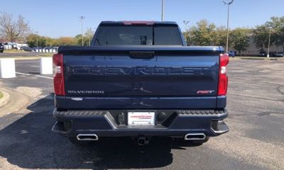 2023 Chevrolet Silverado RST
