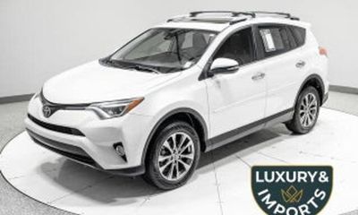 2018 Toyota RAV4 LTD Platinum