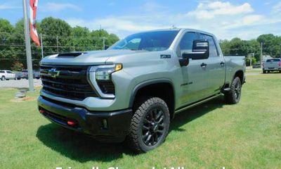 2026 Chevrolet Silverado HD LTZ