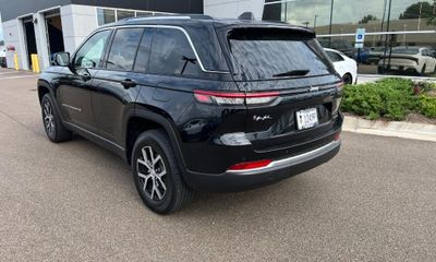 2023 Jeep Grand Cherokee Limited
