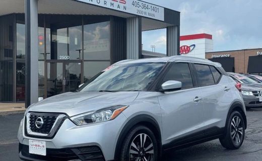 2019 Nissan Kicks S