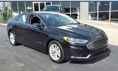 2019 Ford Fusion SEL Hybrid