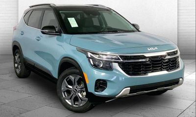 2024 Kia Seltos S X Line