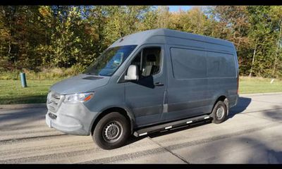 2019 Mercedes-Benz Sprinter 2500 144 V6