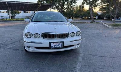 2004 Jaguar X-Type 30