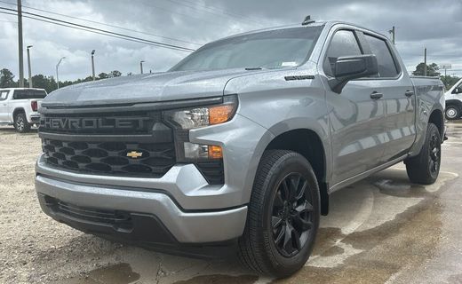 2024 Chevrolet Silverado Custom