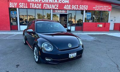 2013 Volkswagen Beetle Turbo Fender Edition