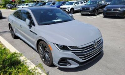 2023 Volkswagen Arteon 4Motion SE R
