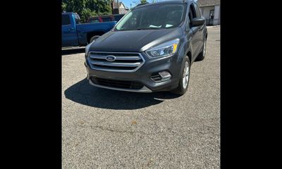 2018 Ford Escape SE