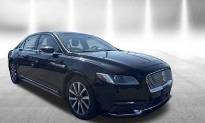 2018 Lincoln Continental Premier