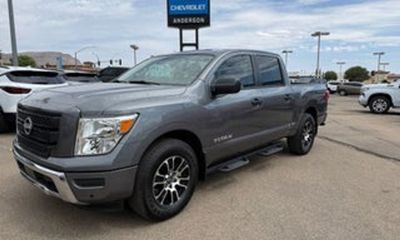 2024 Nissan Titan