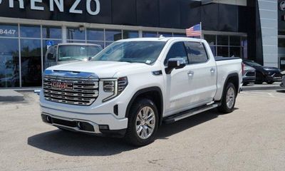 2024 GMC Sierra Denali