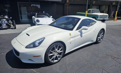 2012 Ferrari California Roadster