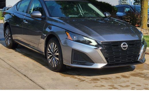 2023 Nissan Altima SV