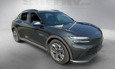 2024 Genesis GV60 Standard