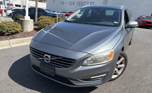 2017 Volvo V60 Premier