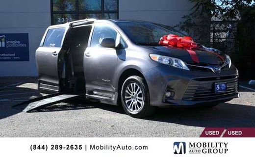 2020 Toyota Sienna Q Grade