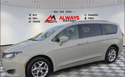 2020 Chrysler Pacifica Touring L Plus