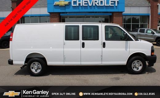 2026 Chevrolet Express EXT