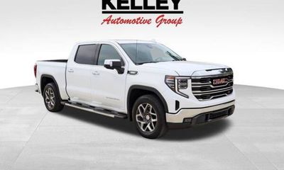 2023 GMC Sierra SLT