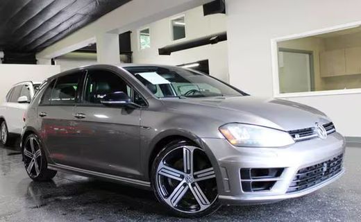 2016 Volkswagen Golf R Base