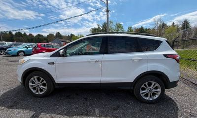 2017 Ford Escape SE