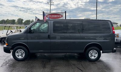 2016 Chevrolet Express LS