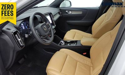 2022 Volvo XC40 Inscription